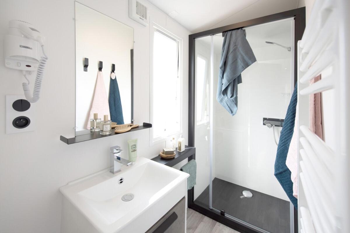 Chalet Bord De Mer Gouville-sur-Mer Bagian luar foto